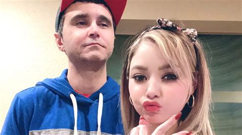 summit1g caroline